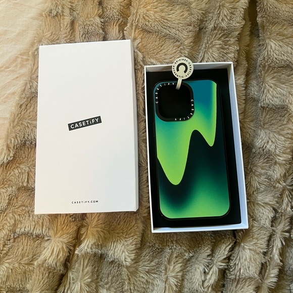 Brand New Casetify Case - Picture 1 of 1